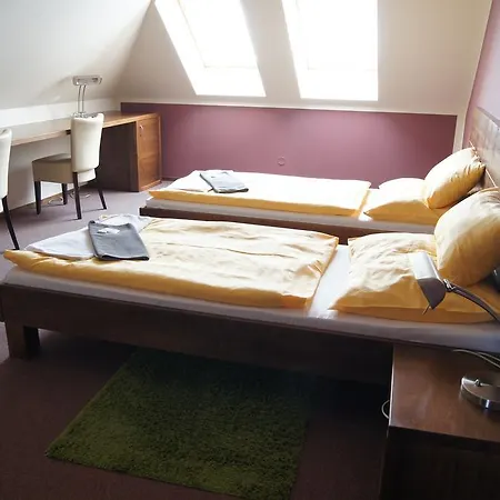 Inspirace A Wellness Self Check-in Pensión 3*